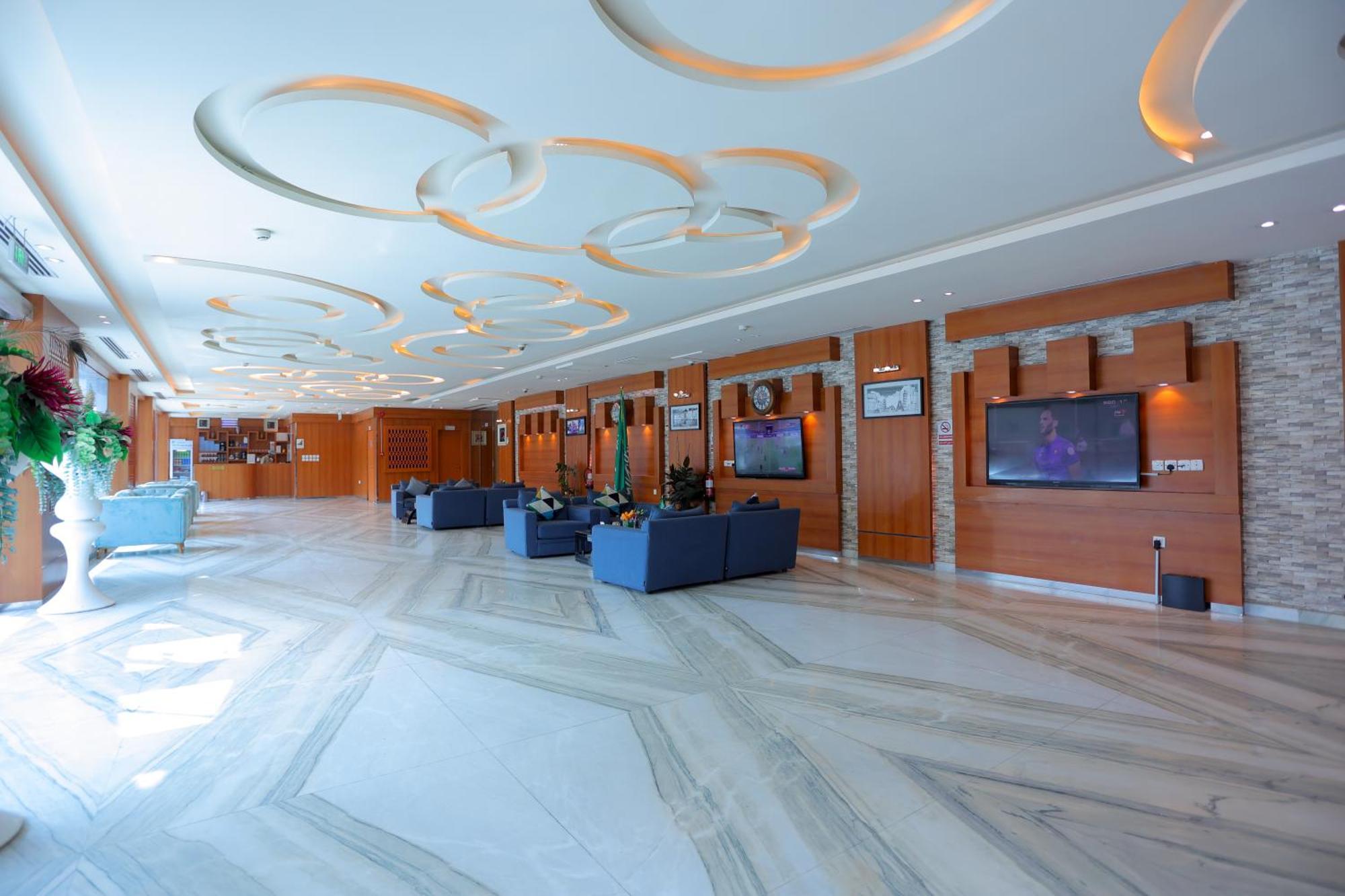Aparthotel هوستا الملقا Ar Riyad Esterno foto