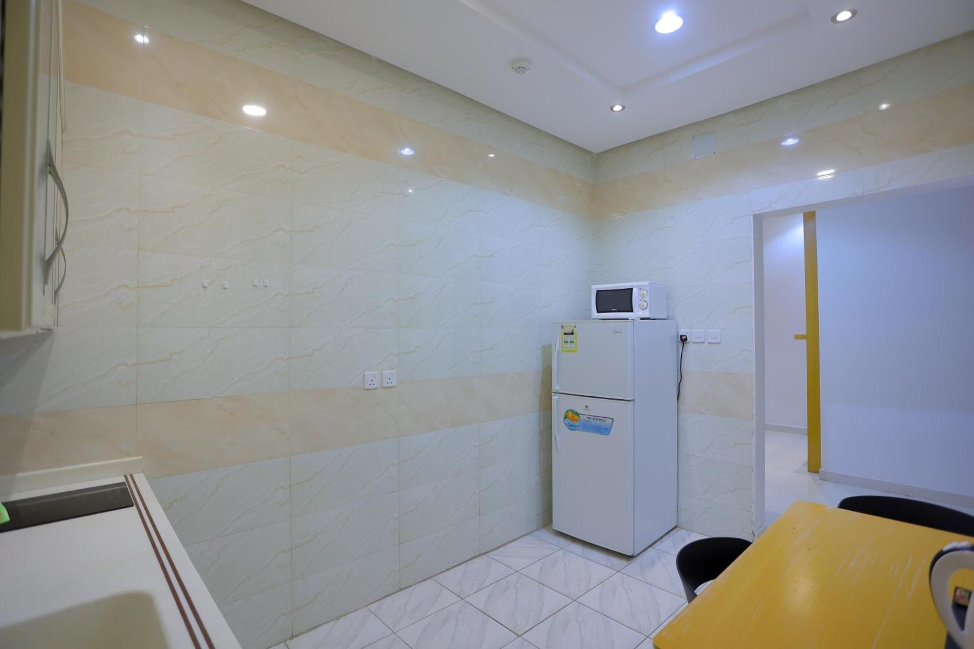 Aparthotel هوستا الملقا Ar Riyad Esterno foto