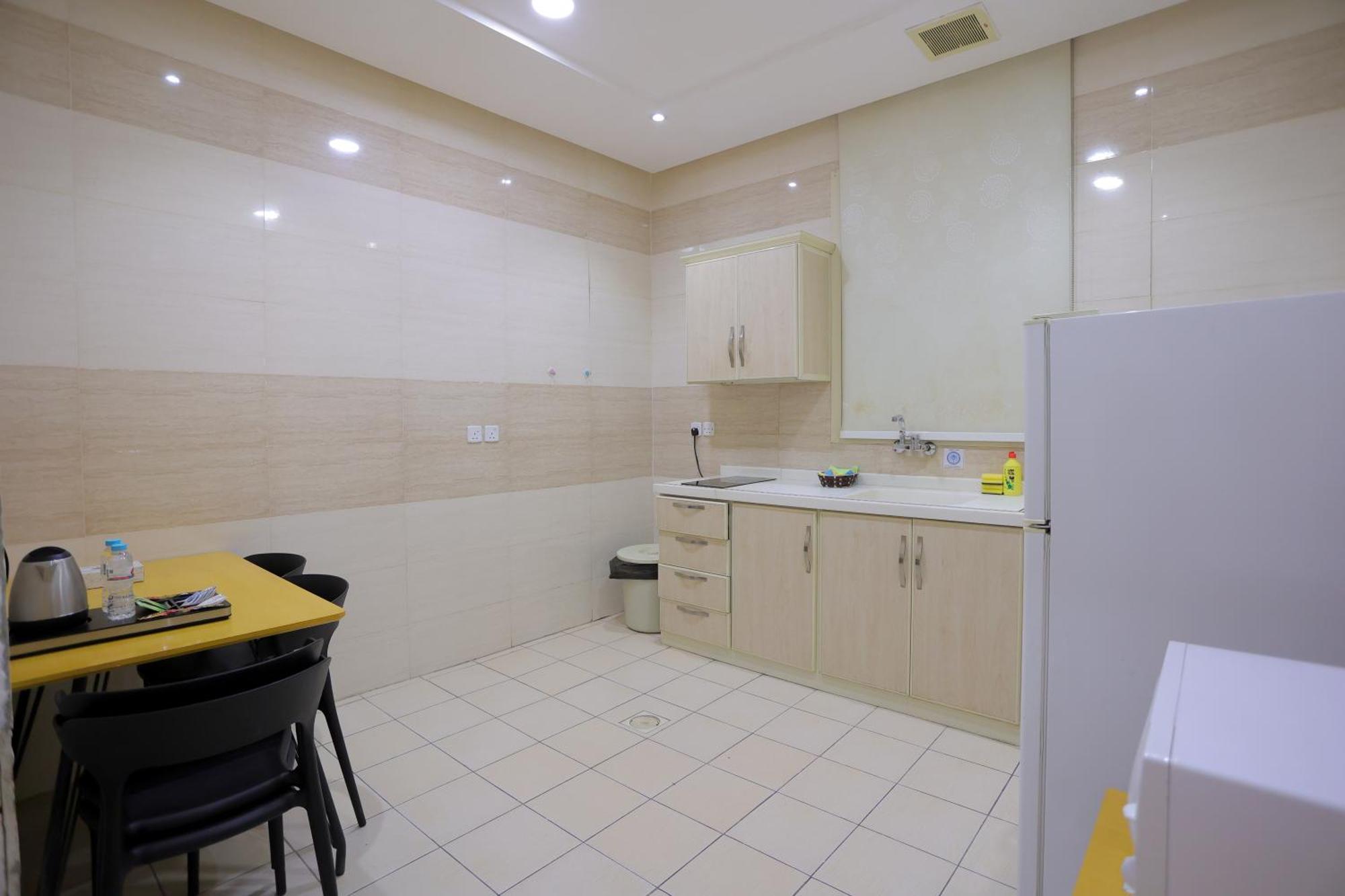 Aparthotel هوستا الملقا Ar Riyad Esterno foto