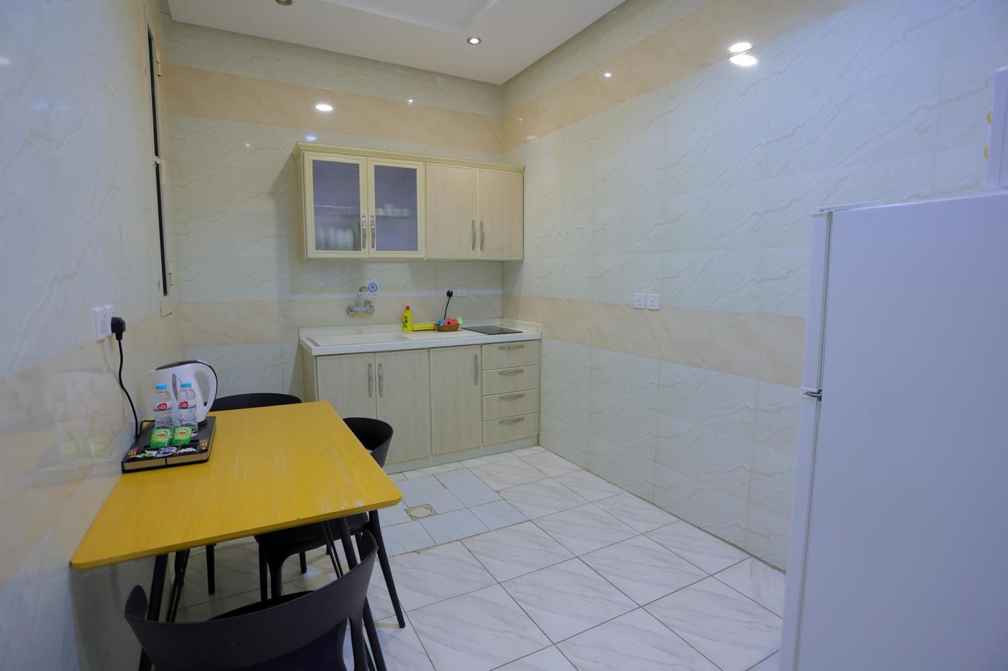 Aparthotel هوستا الملقا Ar Riyad Esterno foto