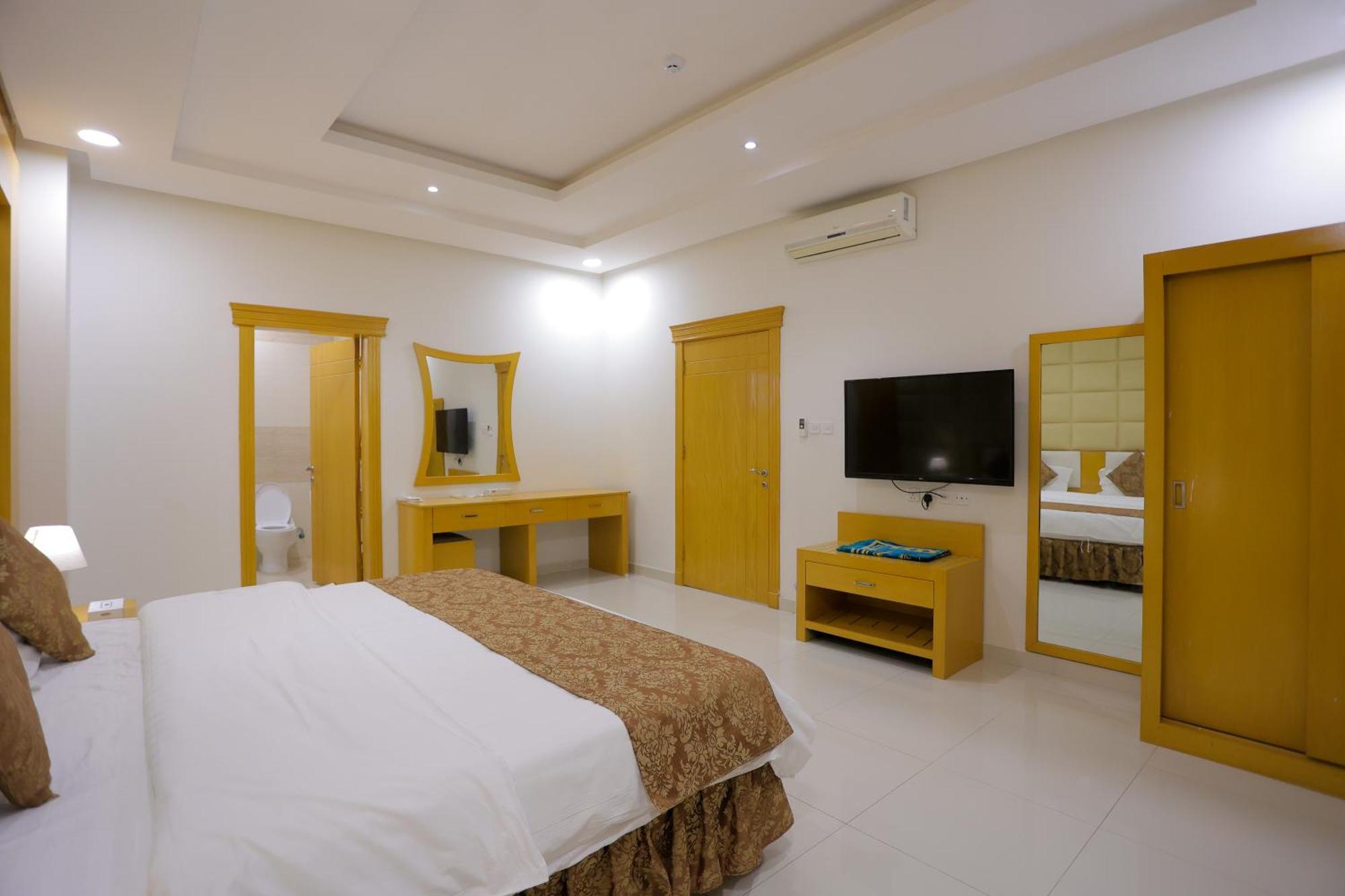 Aparthotel هوستا الملقا Ar Riyad Esterno foto
