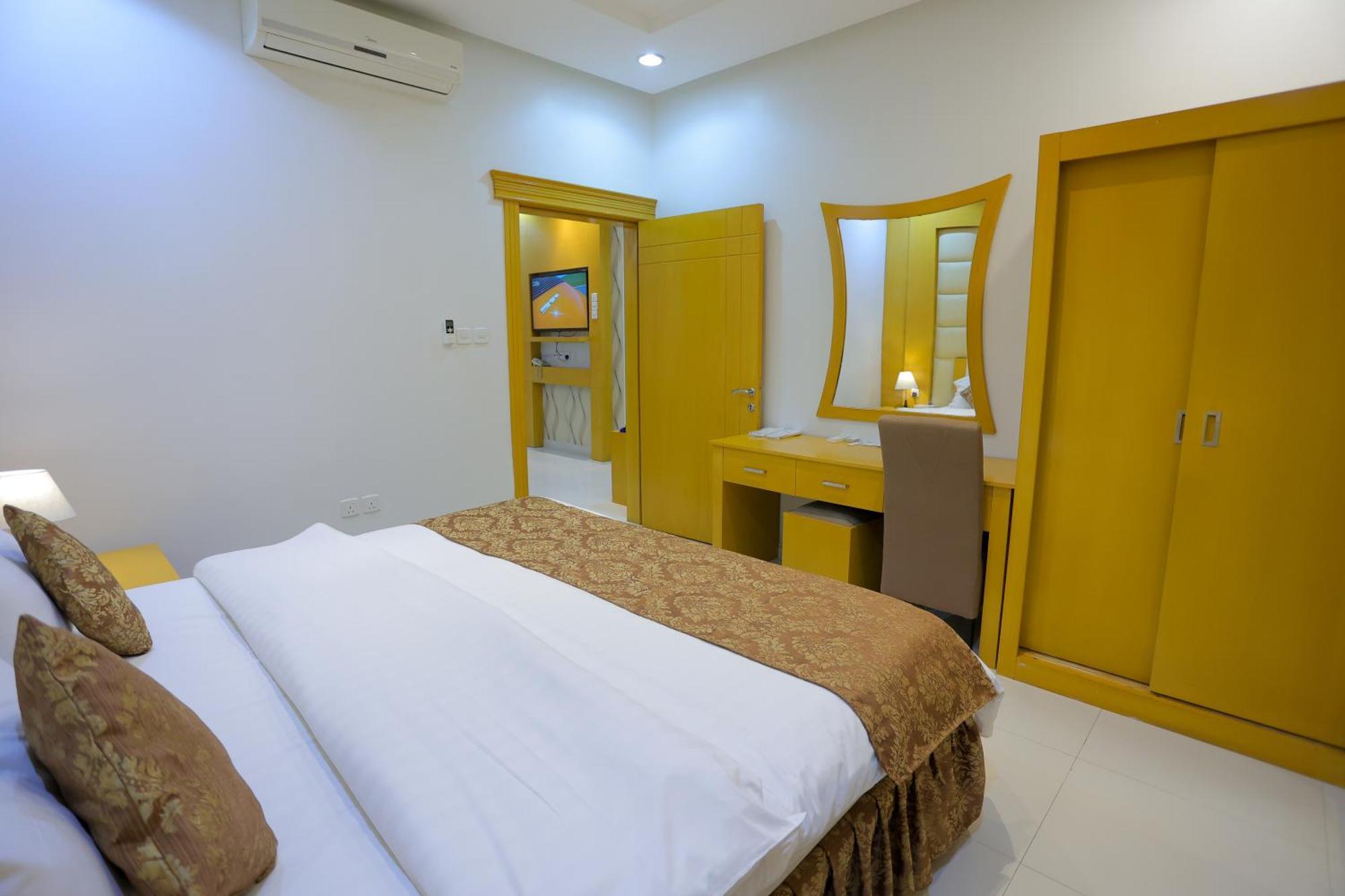 Aparthotel هوستا الملقا Ar Riyad Esterno foto